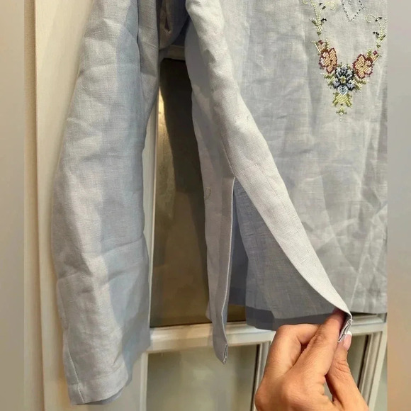 Coldwater Creek | Light Sky Blue Linen Button Down Floral Embroidered Blouse M - Picture 10 of 14